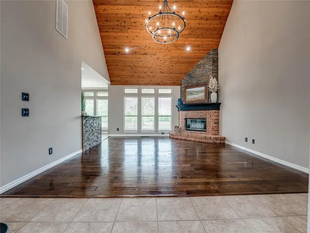 Photo 8 — 3805 Highridge, Edmond, OK 73003