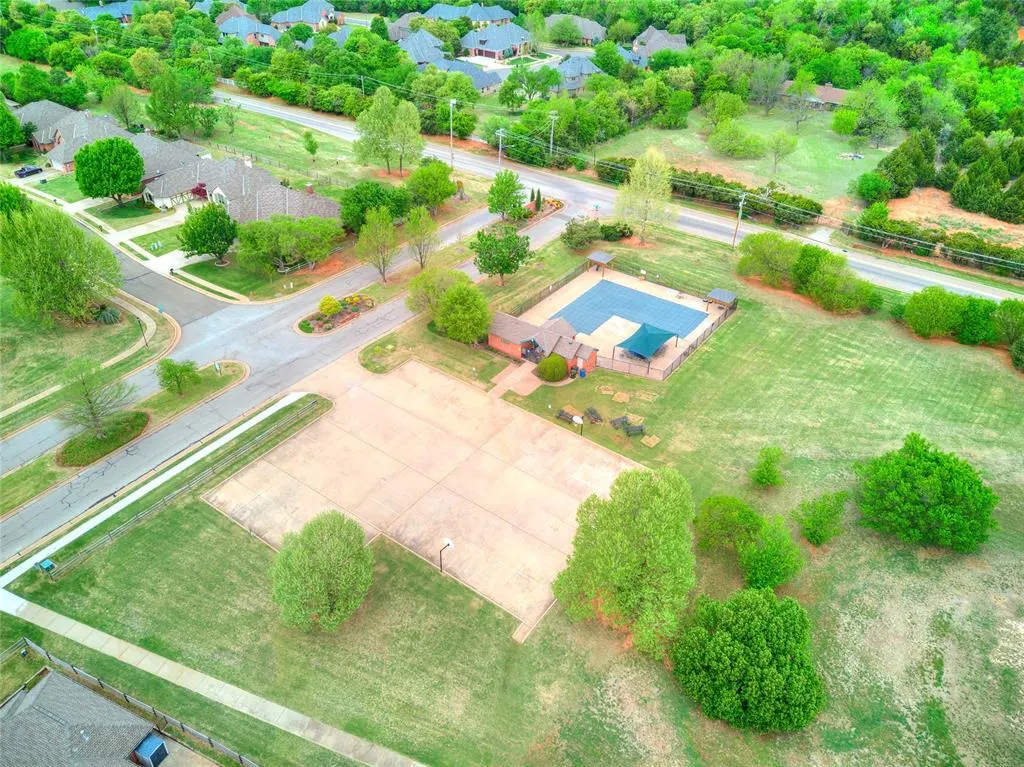 Photo 50 — 3805 Highridge, Edmond, OK 73003