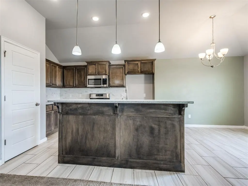 Photo 11 — 4308 Condor Drive, Norman, OK 73072
