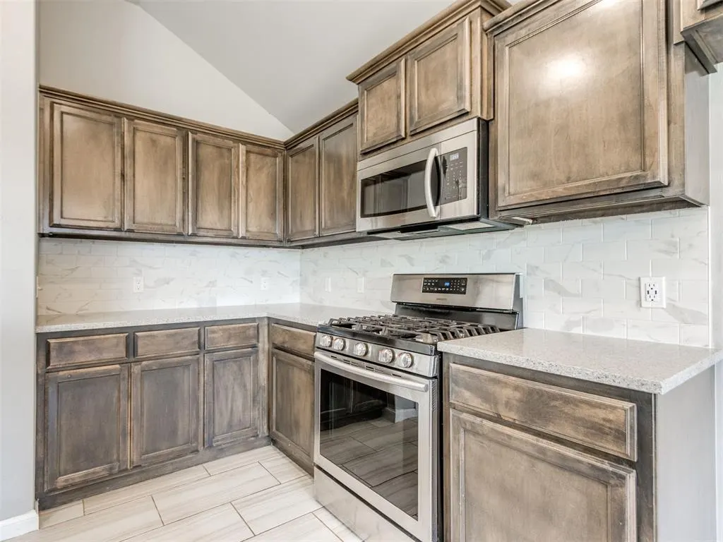 Photo 12 — 4308 Condor Drive, Norman, OK 73072