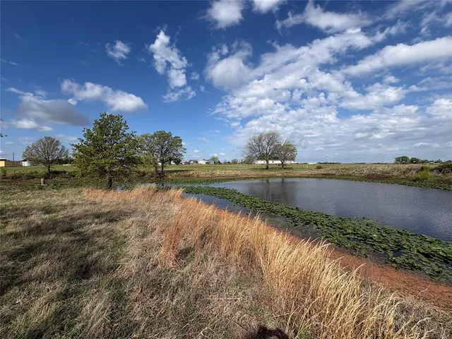 Photo 2 — 20537 W Gaddy Road, Tecumseh, OK 74873