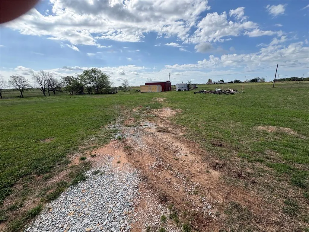 Photo 13 — 20537 W Gaddy Road, Tecumseh, OK 74873