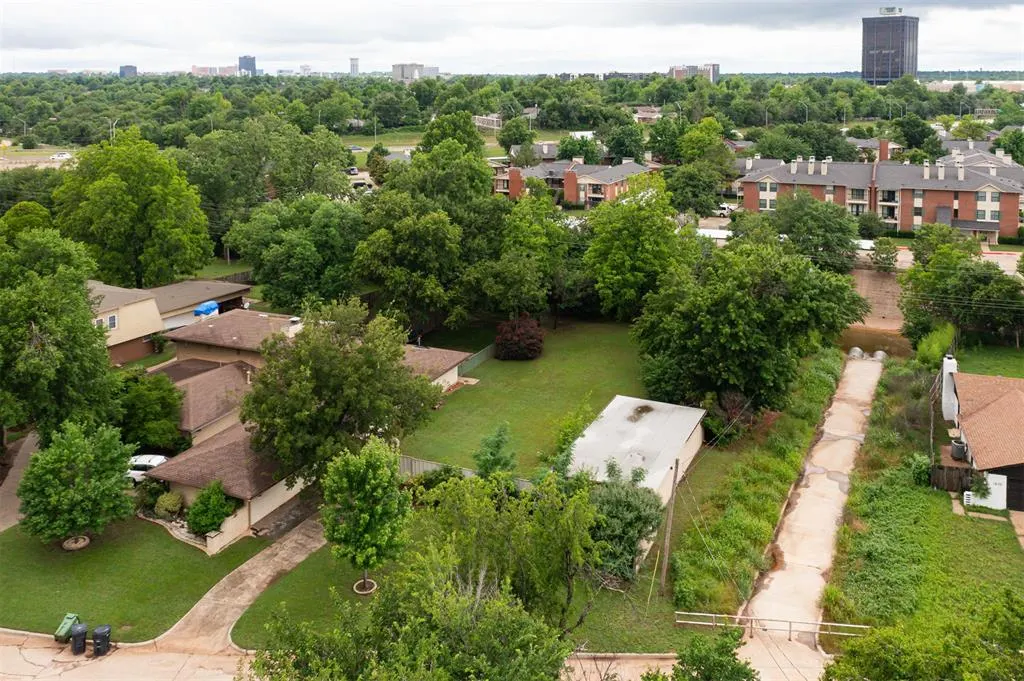 Photo 5 — 1819 NW 42nd Street, Oklahoma City, OK 73118
