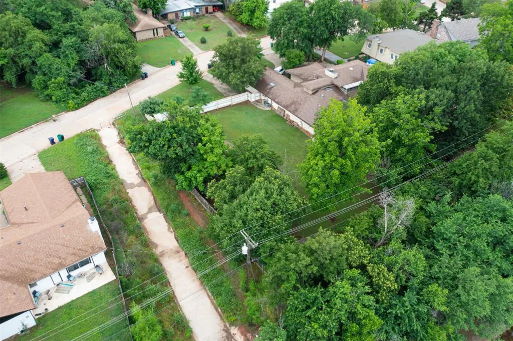 Photo 6 — 1819 NW 42nd Street, Oklahoma City, OK 73118
