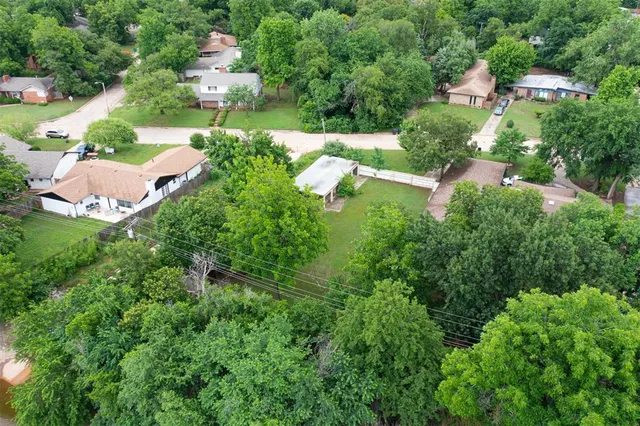 Photo 7 — 1819 NW 42nd Street, Oklahoma City, OK 73118
