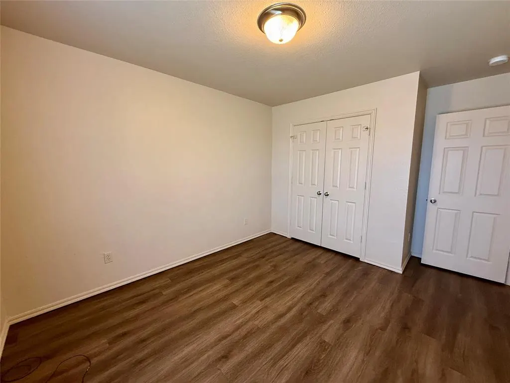Photo 13 — 5 Lombardy Place, Clinton, OK 73601