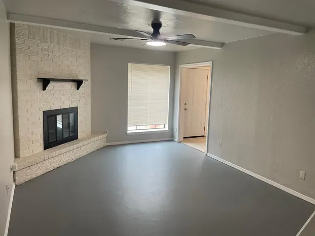 Photo 2 — 8300 NW 10th Street 28, Oklahoma City, OK 73127