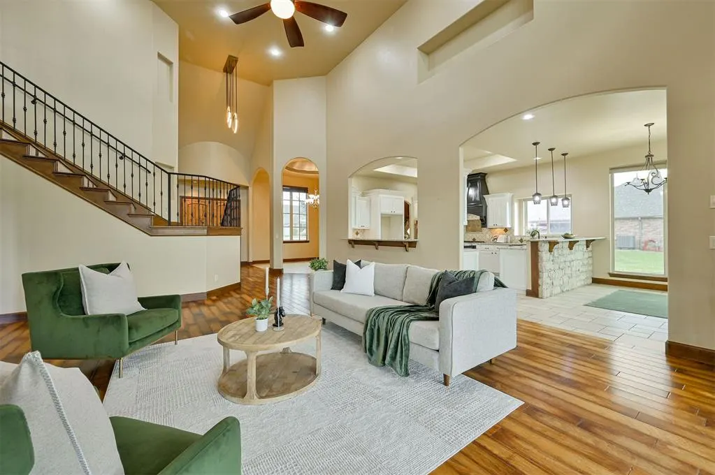 Photo 6 — 11601 Marbella Drive, Oklahoma City, OK 73173