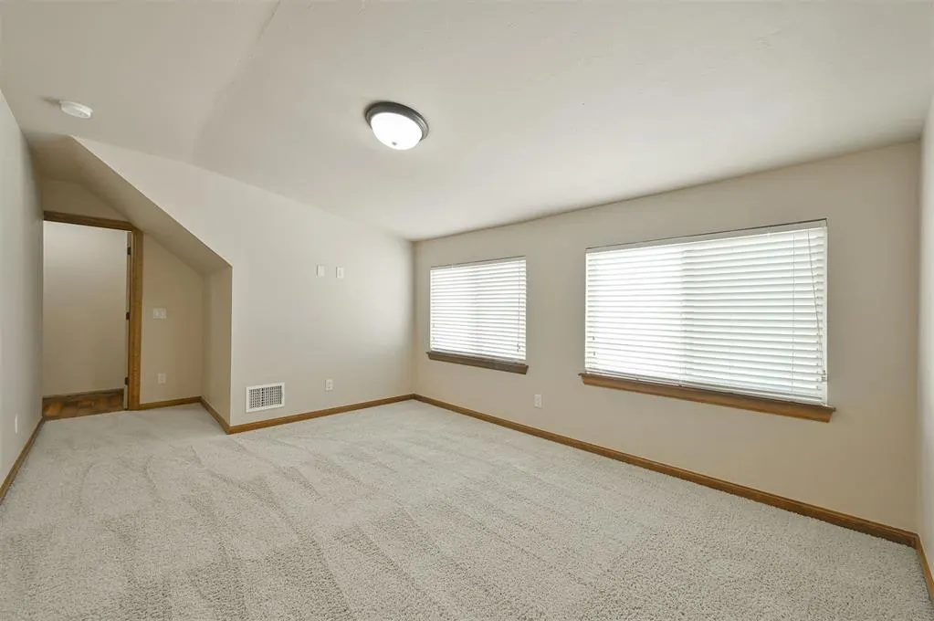 Photo 33 — 11601 Marbella Drive, Oklahoma City, OK 73173