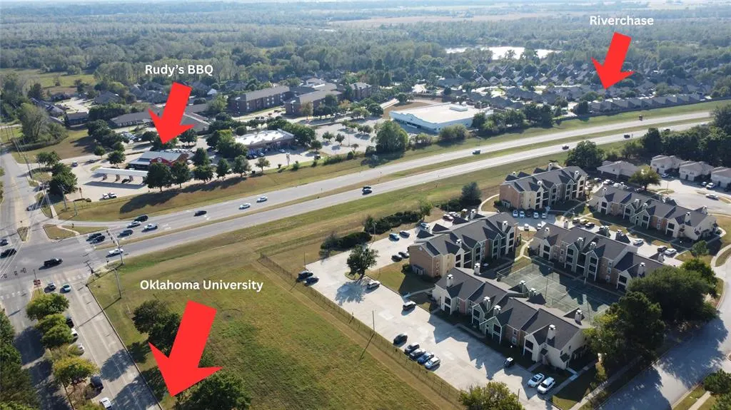 Photo 3 — 1137 Pinehurst Drive, Norman, OK 73072