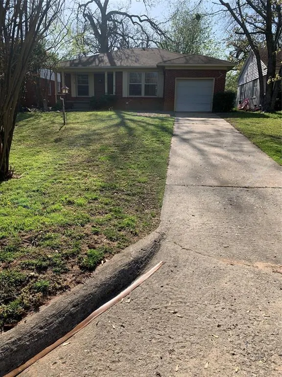 Photo 2 — 1006 N Market Street, Shawnee, OK 74801
