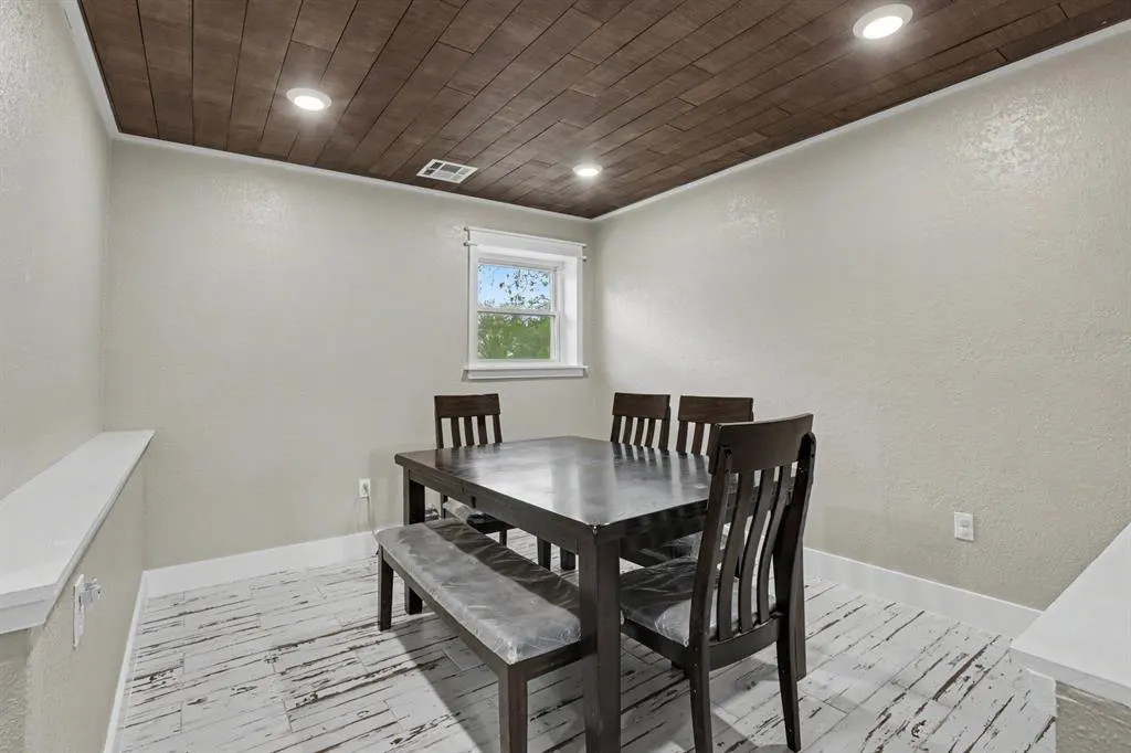 Photo 13 — 331178 E Captain Drive, Wellston, OK 74881