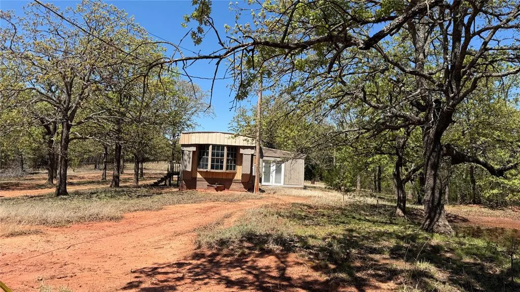 Front exterior — 25591 Blackjack Lane, Macomb, OK 74852