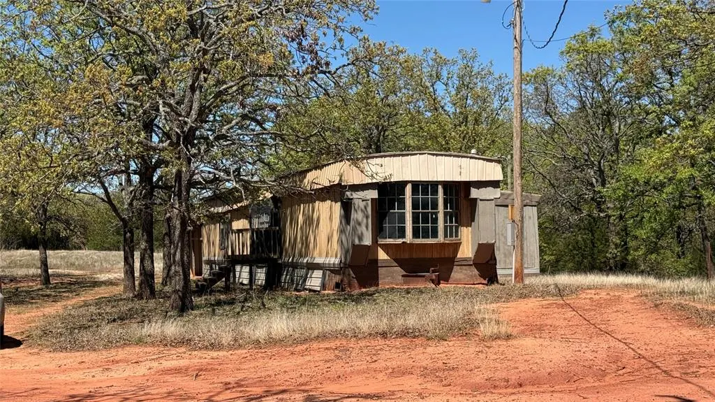 Photo 5 — 25591 Blackjack Lane, Macomb, OK 74852