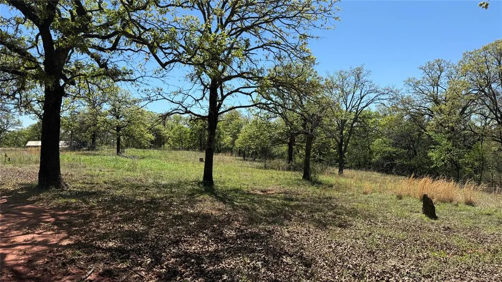 Photo 11 — 25591 Blackjack Lane, Macomb, OK 74852