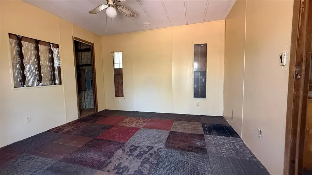 Photo 14 — 25591 Blackjack Lane, Macomb, OK 74852