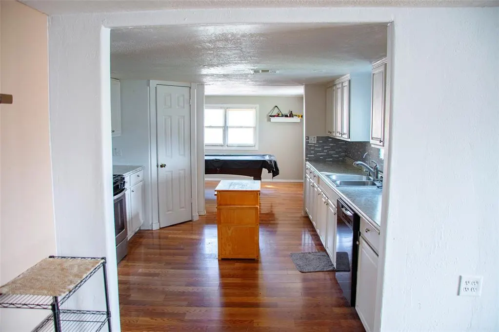 Photo 14 — 1208 S Grand, Ninnekah, OK 73067