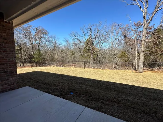 Photo 6 — 17019 Oak Ridge Circle, Newalla, OK 74857