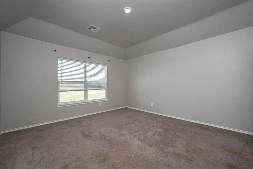 Photo 12 — 1281 Lakeview Drive, Edmond, OK 73034