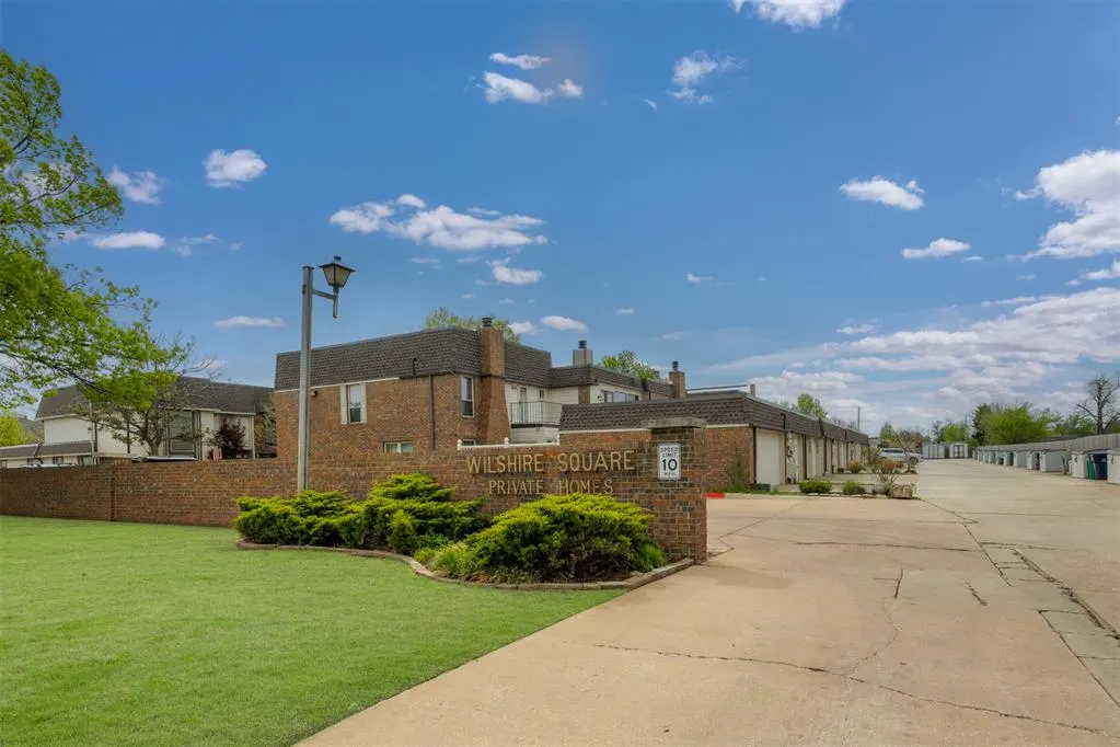 Photo 2 — 7821 W Old Hickory Lane, Oklahoma City, OK 73116