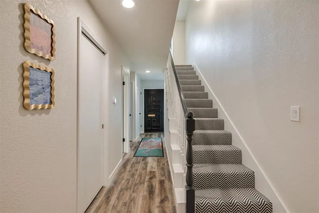 Photo 6 — 7821 W Old Hickory Lane, Oklahoma City, OK 73116
