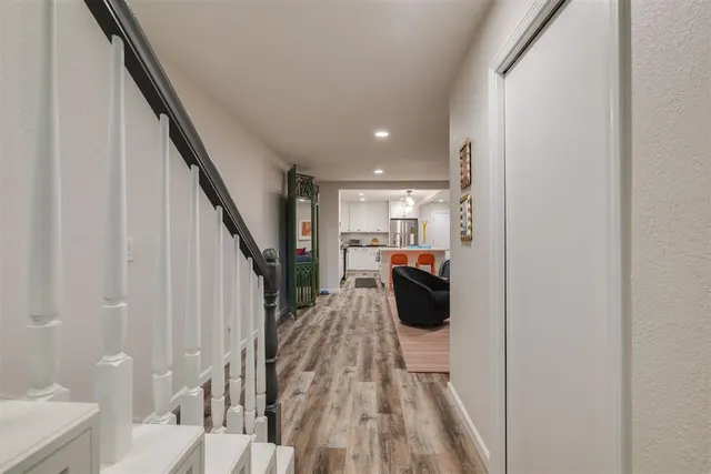 Photo 7 — 7821 W Old Hickory Lane, Oklahoma City, OK 73116