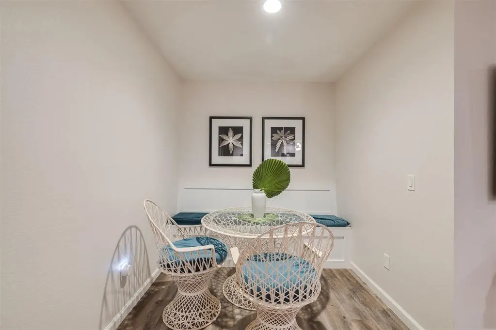 Photo 13 — 7821 W Old Hickory Lane, Oklahoma City, OK 73116