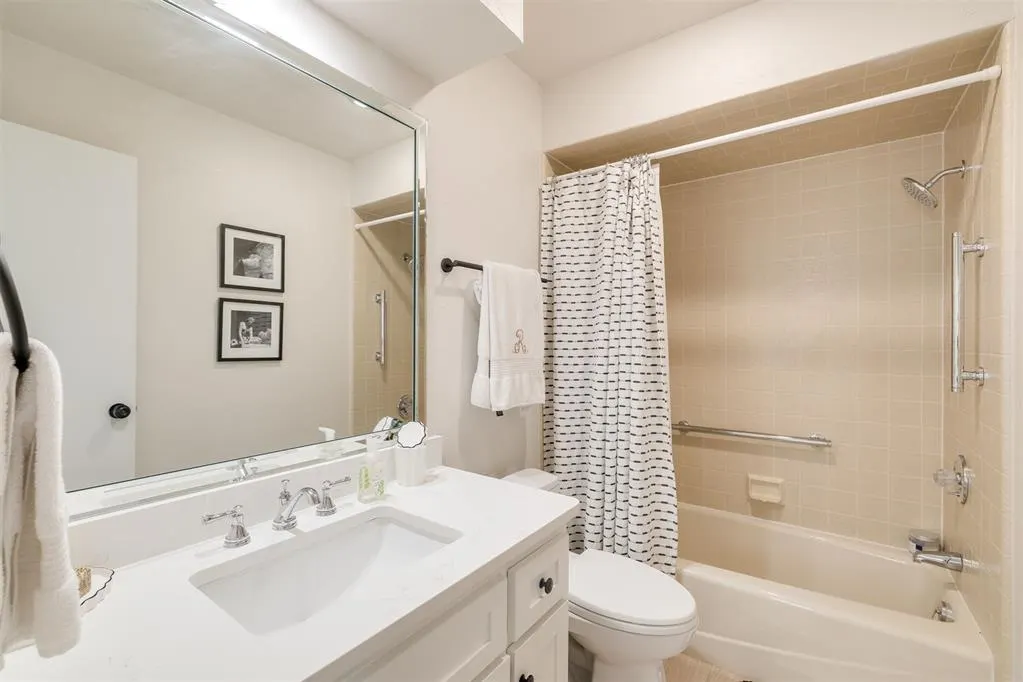 Photo 40 — 7821 W Old Hickory Lane, Oklahoma City, OK 73116