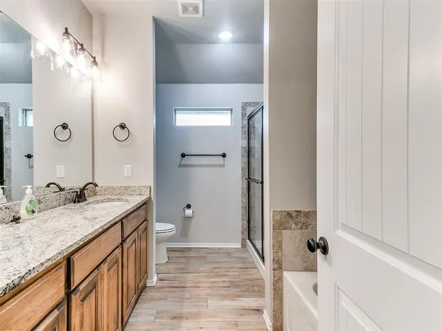 Photo 8 — 19430 Hidden Pines Drive, Norman, OK 73026
