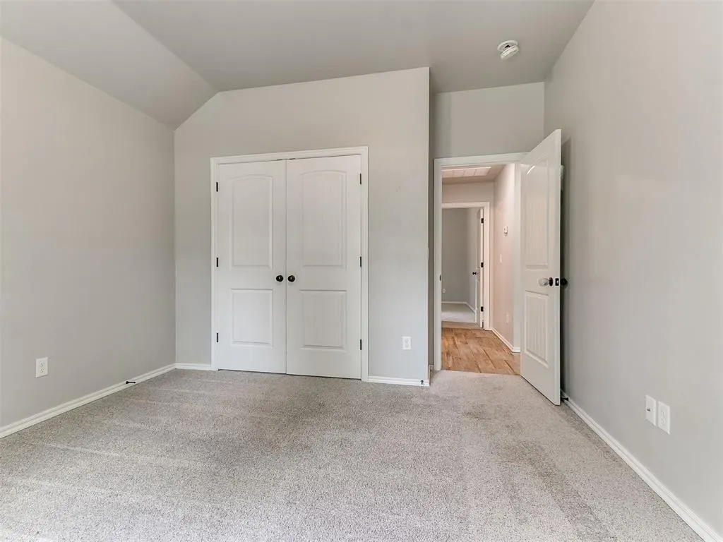 Photo 14 — 19430 Hidden Pines Drive, Norman, OK 73026