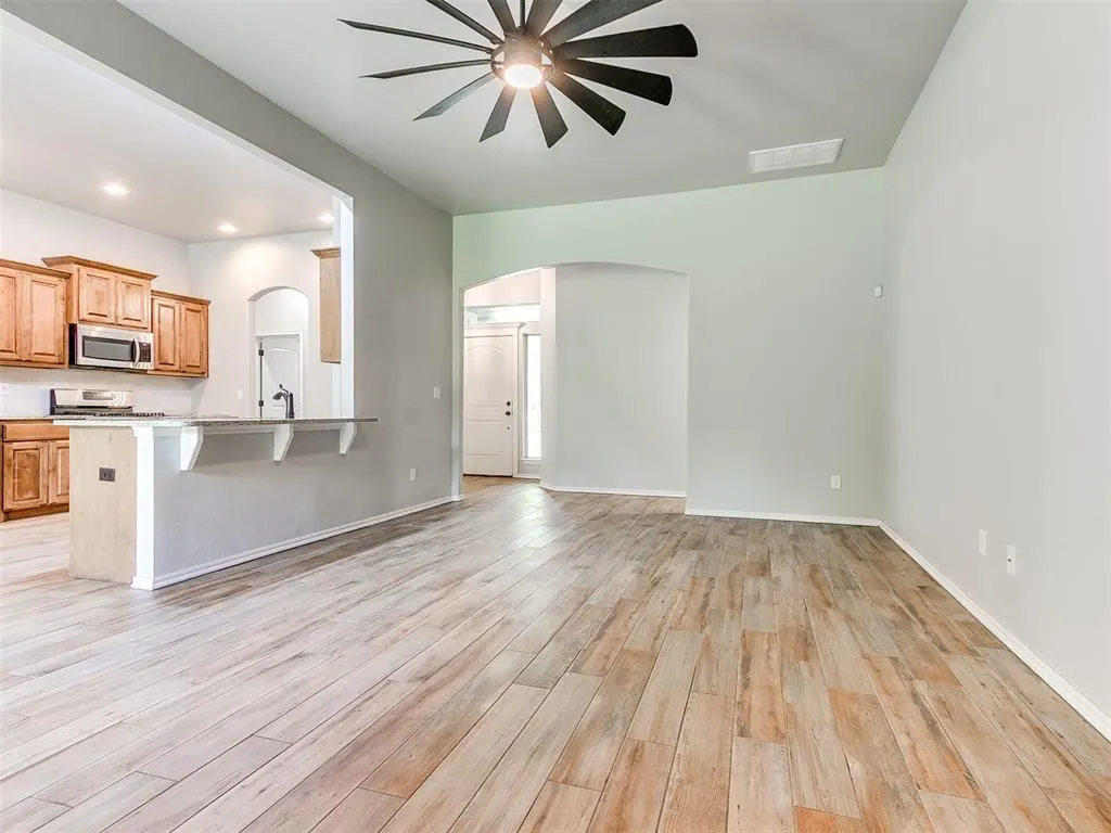 Photo 21 — 19430 Hidden Pines Drive, Norman, OK 73026