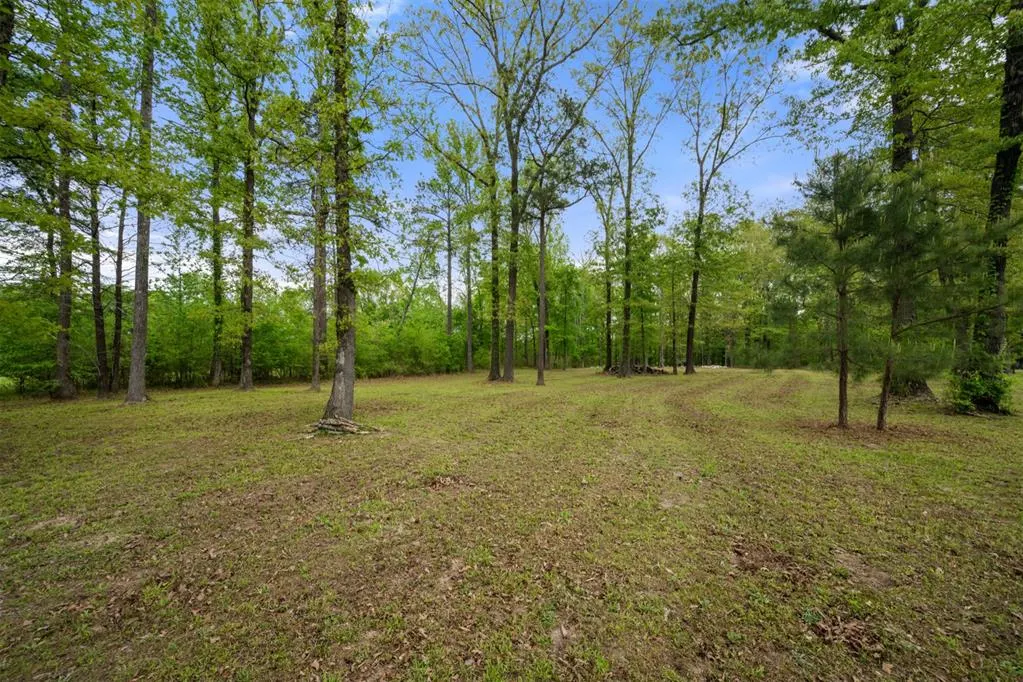 Photo 16 — 341 White Fox Lane, Broken Bow, OK 74728