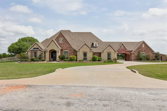 Front exterior — 17900 Chatham Hills Road, Norman, OK 73071
