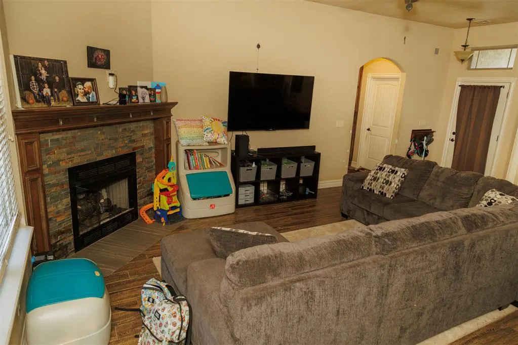 Photo 19 — 1430 Limestone Way, Elgin, OK 73538