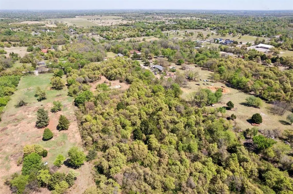 Photo 13 — 11200 NE 50th Street, Spencer, OK 73084
