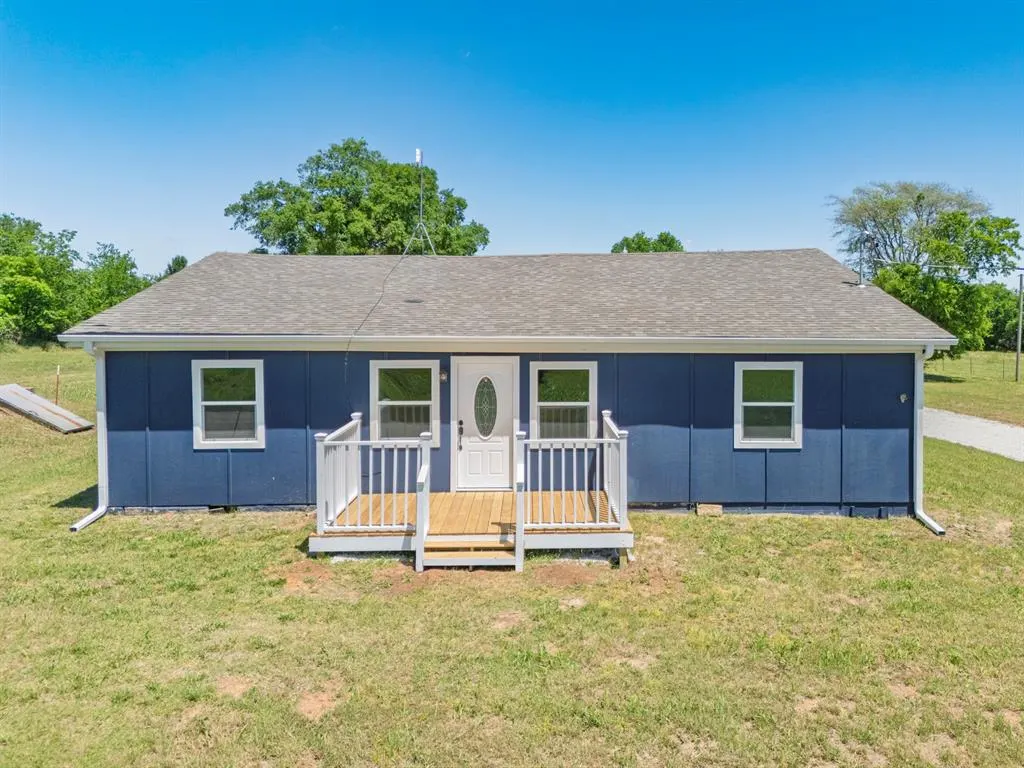 Photo 2 — 40800 Garretts Lake Road, Shawnee, OK 74804