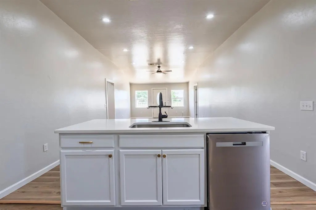 Photo 8 — 40800 Garretts Lake Road, Shawnee, OK 74804