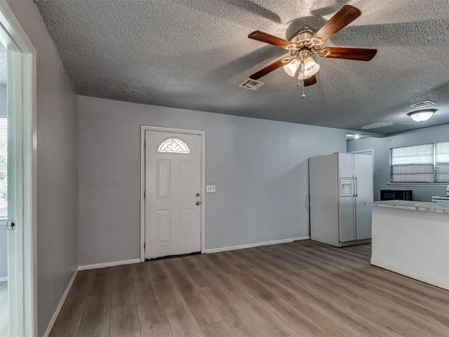 Photo 8 — 137 N O Avenue, El Reno, OK 73036