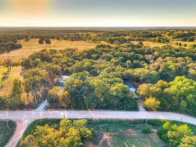 Photo 5 — 22650 Rio Bravo, Tecumseh, OK 74873