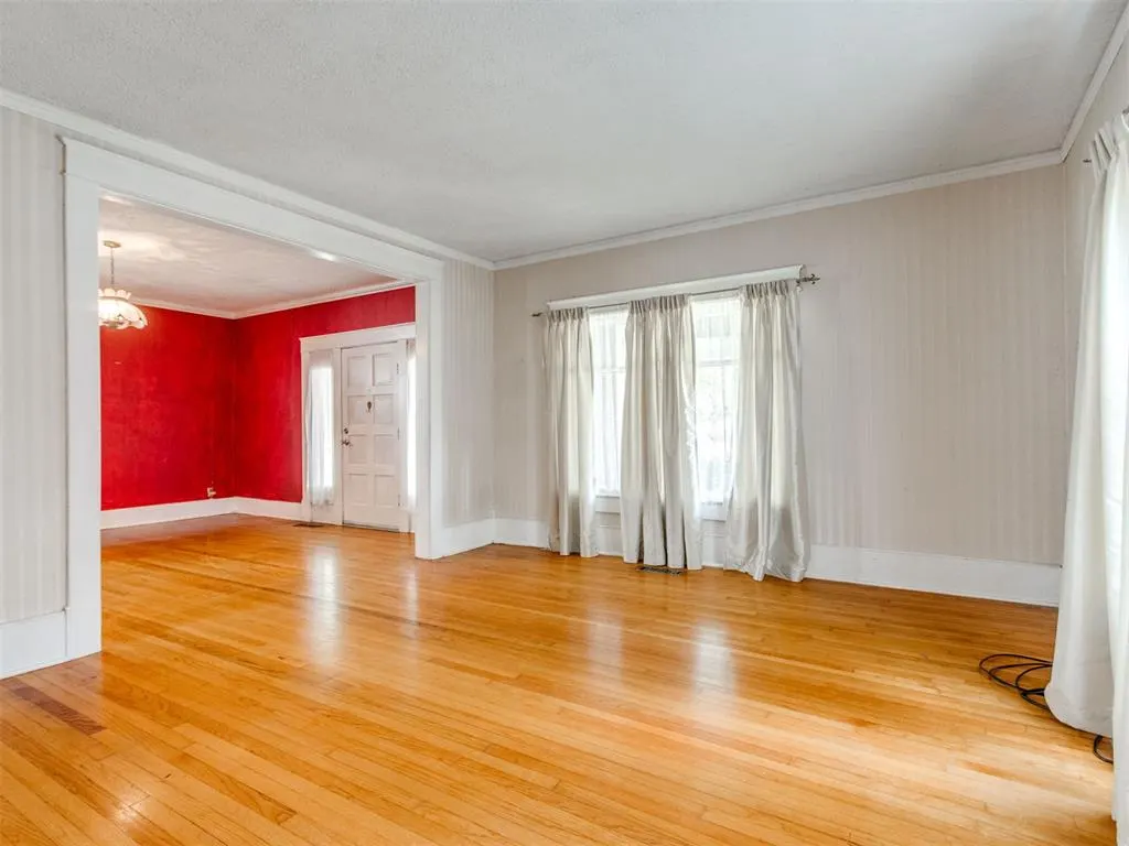Photo 8 — 604 S Crawford Street, Norman, OK 73069
