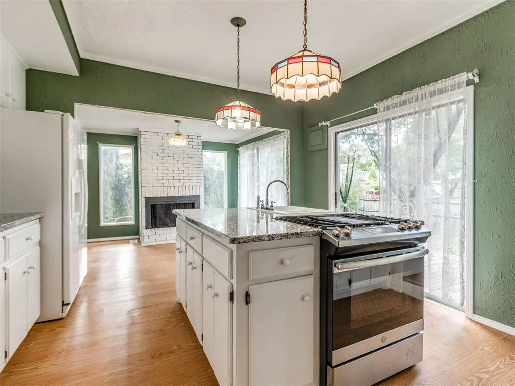 Photo 18 — 604 S Crawford Street, Norman, OK 73069