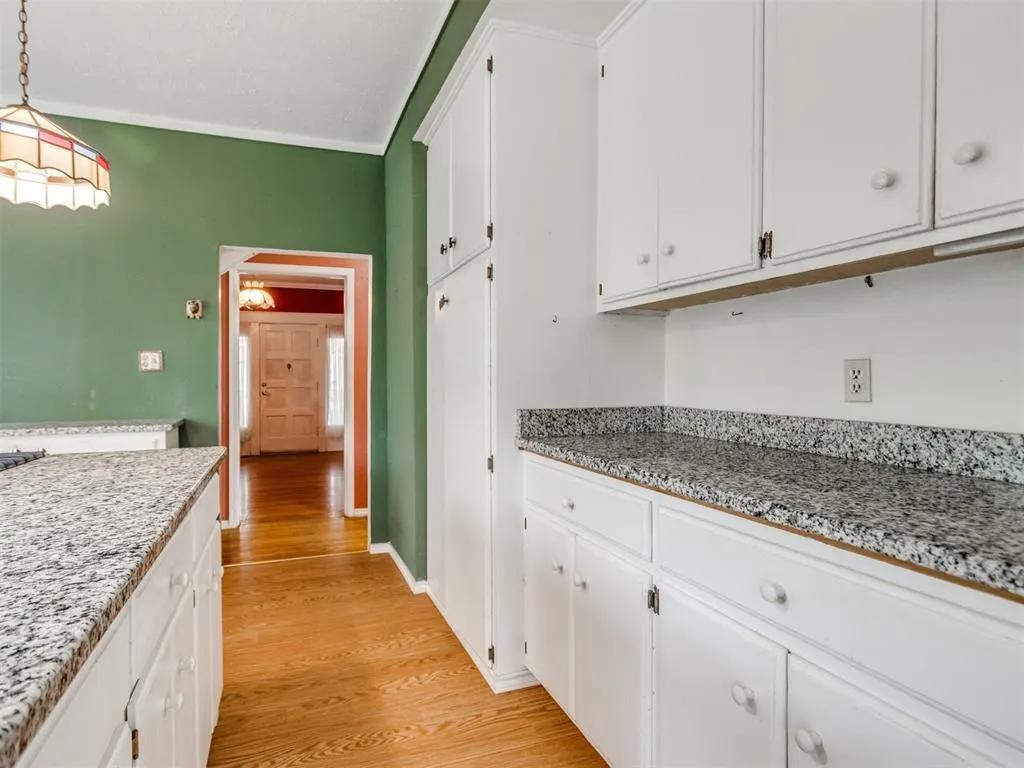 Photo 25 — 604 S Crawford Street, Norman, OK 73069