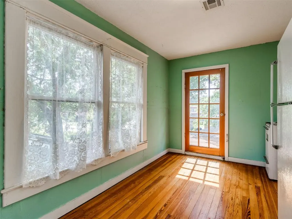 Photo 33 — 604 S Crawford Street, Norman, OK 73069