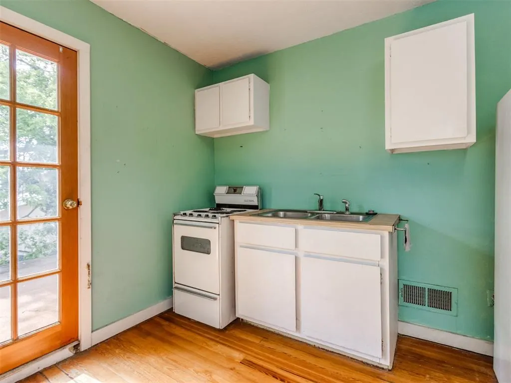 Photo 34 — 604 S Crawford Street, Norman, OK 73069