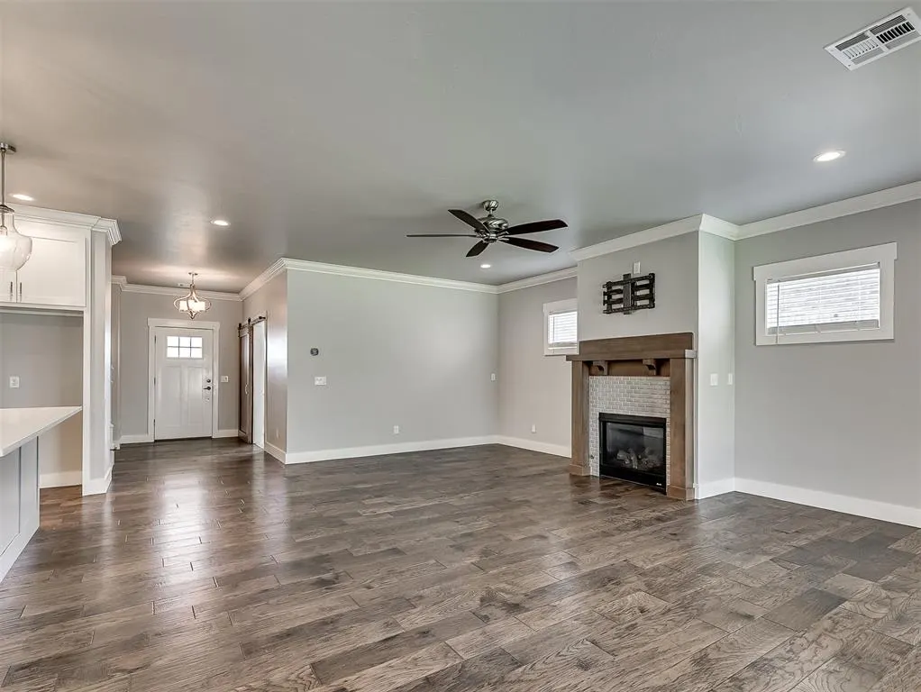 Photo 6 — 2333 Bretton Lane, Edmond, OK 73012