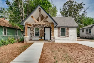 Sold home at 417 SE 23rd Street