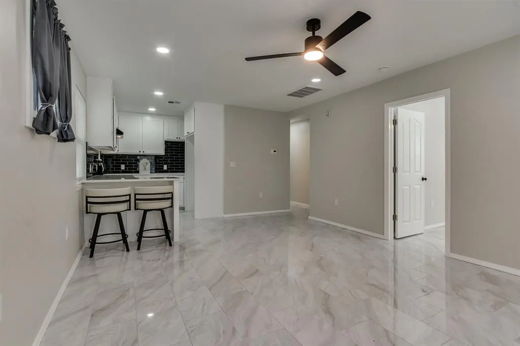 Photo 5 — 417 SE 23rd Street, Oklahoma City, OK 73129