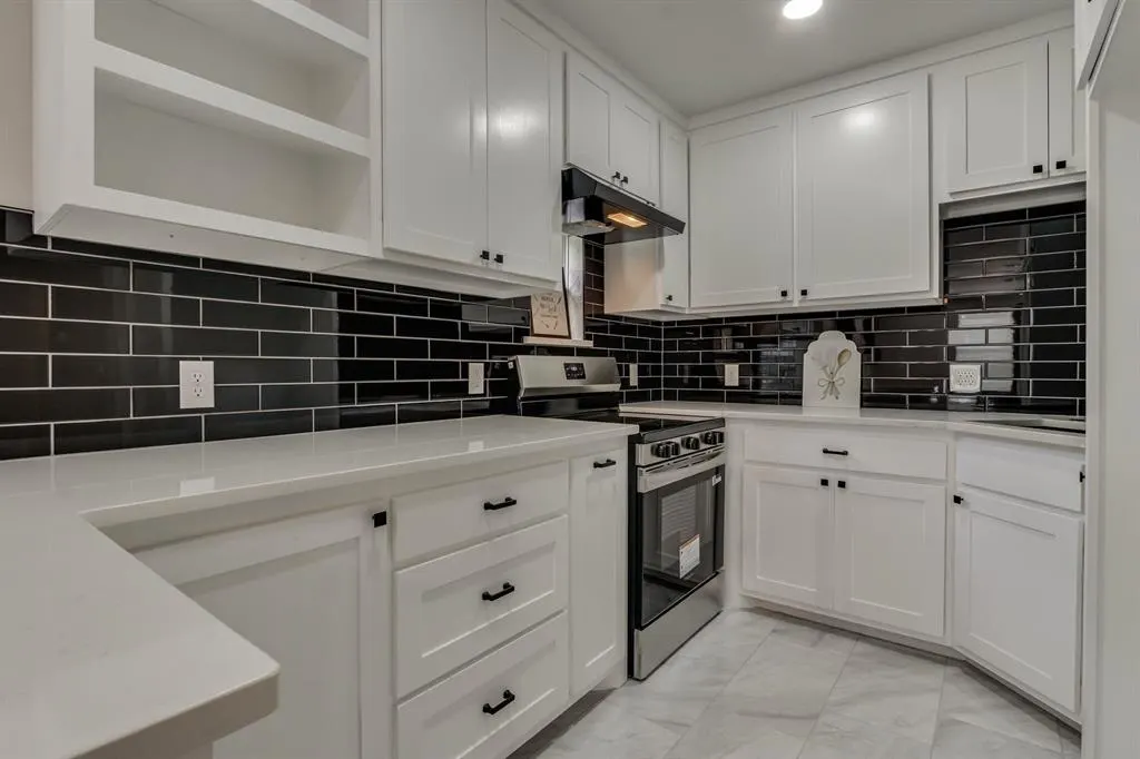 Photo 8 — 417 SE 23rd Street, Oklahoma City, OK 73129