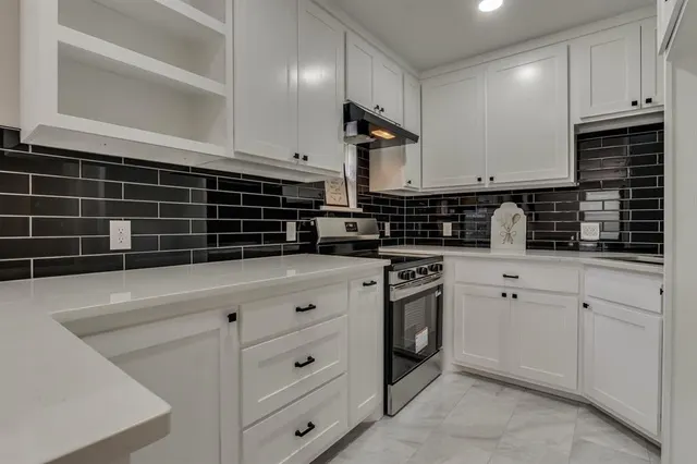 Photo 8 — 417 SE 23rd Street, Oklahoma City, OK 73129