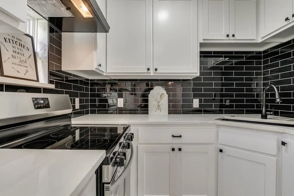 Photo 9 — 417 SE 23rd Street, Oklahoma City, OK 73129